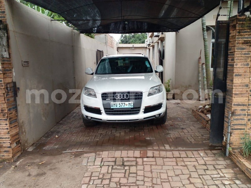 Big with watermark audi q7 maputo maputo 42443