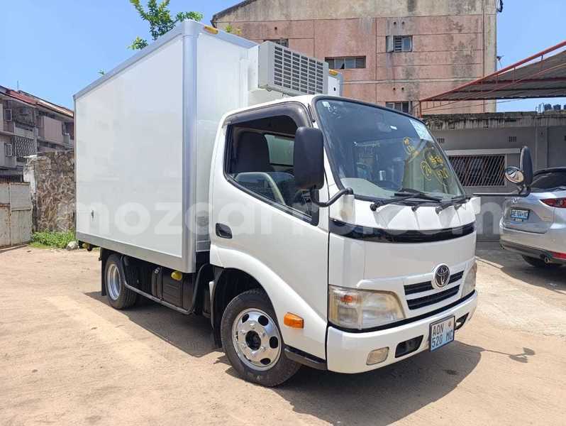 Big with watermark toyota dyna maputo maputo 42445