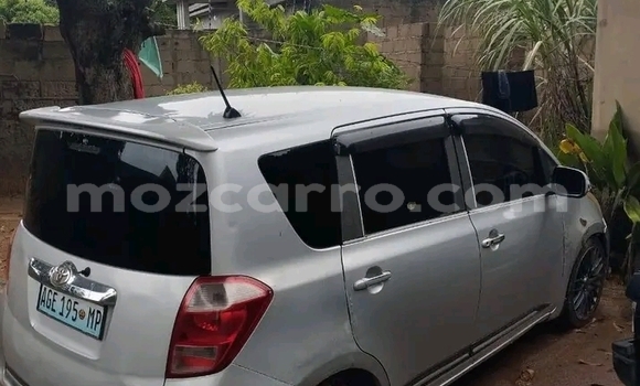 Buy Used Toyota Ractis Other Car in Búzi in Sofala