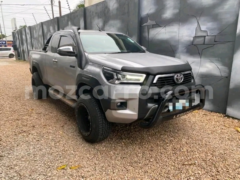 Big with watermark toyota hilux sofala caia 42463