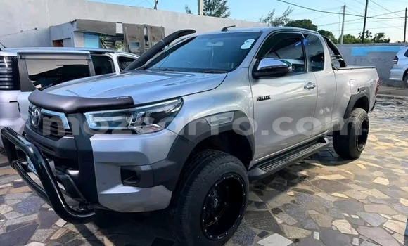 Comprar Usado Toyota Hilux Other Carro em Caia em Sofala Comprar Usado Toyota Hilux Other Carro em Caia em Sofala