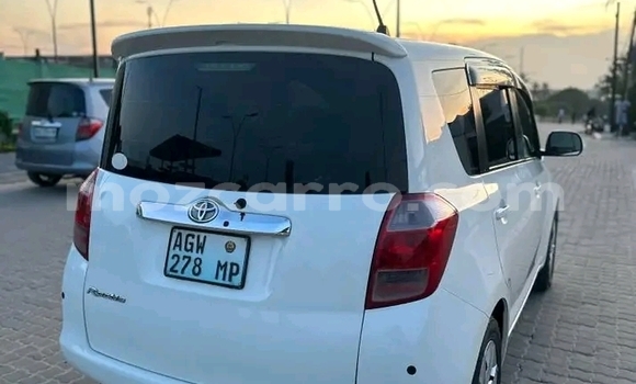 Comprar Usado Toyota Ractis Branco Carro em Boane em Maputo Comprar Usado Toyota Ractis Branco Carro em Boane em Maputo