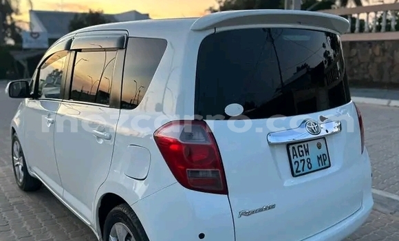 Comprar Usado Toyota Ractis Branco Carro em Boane em Maputo Comprar Usado Toyota Ractis Branco Carro em Boane em Maputo