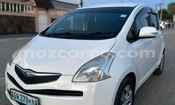 Comprar Usado Toyota Ractis Branco Carro em Boane em Maputo Comprar Usado Toyota Ractis Branco Carro em Boane em Maputo