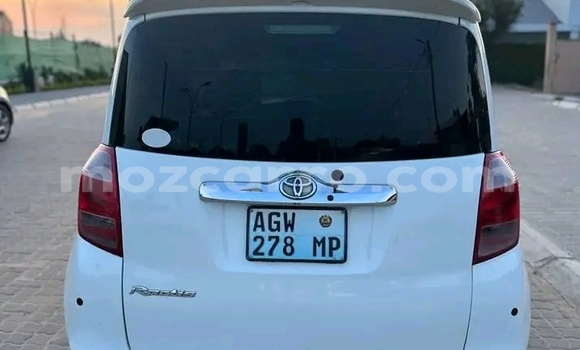 Comprar Usado Toyota Ractis Branco Carro em Boane em Maputo Comprar Usado Toyota Ractis Branco Carro em Boane em Maputo