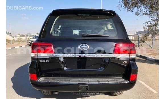 Tenga Imported Toyota Land Cruiser Nhema Mota in Import - Dubai in Cabo Delgado Tenga Imported Toyota Land Cruiser Nhema Mota in Import - Dubai in Cabo Delgado