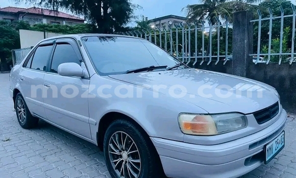 Comprar Usado Toyota Corolla Branco Carro em Boane em Maputo Comprar Usado Toyota Corolla Branco Carro em Boane em Maputo