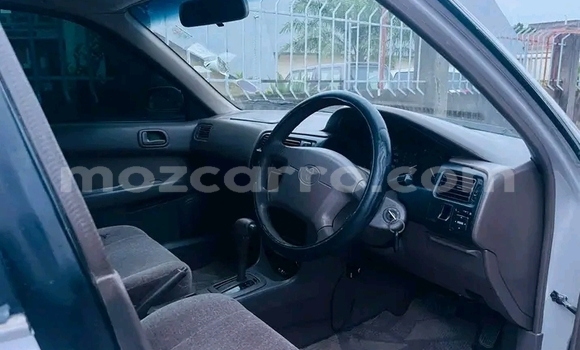 Comprar Usado Toyota Corolla Branco Carro em Boane em Maputo Comprar Usado Toyota Corolla Branco Carro em Boane em Maputo