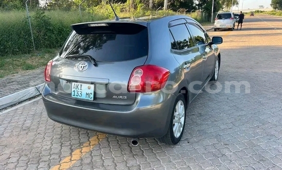 Comprar Usado Toyota Auris Other Carro em Chidenguele em Gaza Comprar Usado Toyota Auris Other Carro em Chidenguele em Gaza