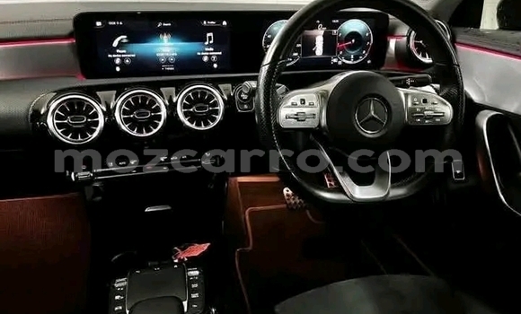 Comprar Usado Mercedes‒Benz CLA-klasse AMG Branco Carro em Boane em Maputo Comprar Usado Mercedes‒Benz CLA-klasse AMG Branco Carro em Boane em Maputo