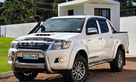 Comprar Usado Toyota Hilux Other Carro em Maputo em Maputo