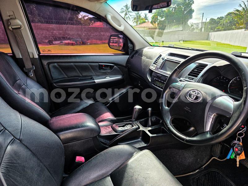 Big with watermark toyota hilux maputo maputo 42493