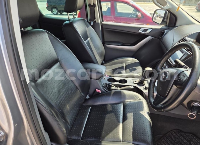 Big with watermark mazda bt 50 maputo maputo 42502