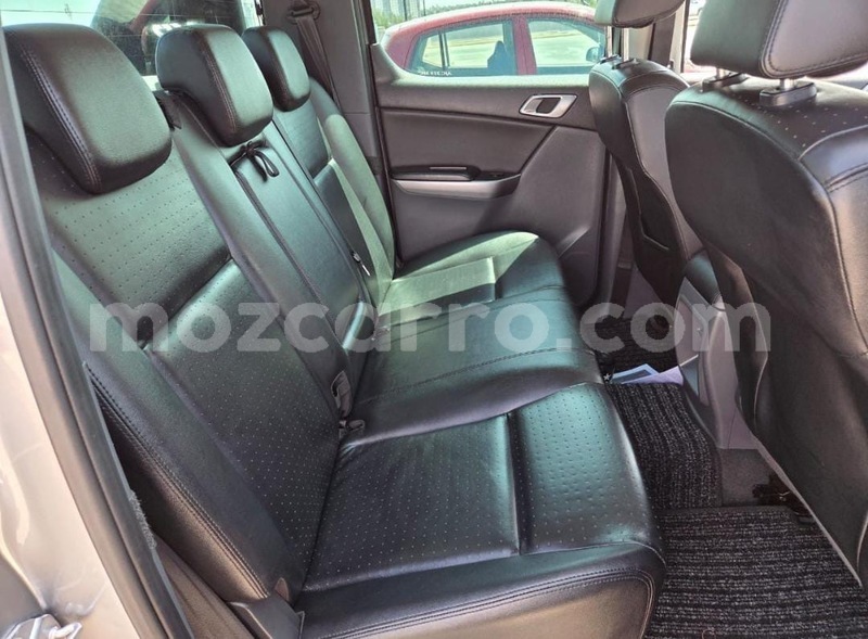 Big with watermark mazda bt 50 maputo maputo 42502