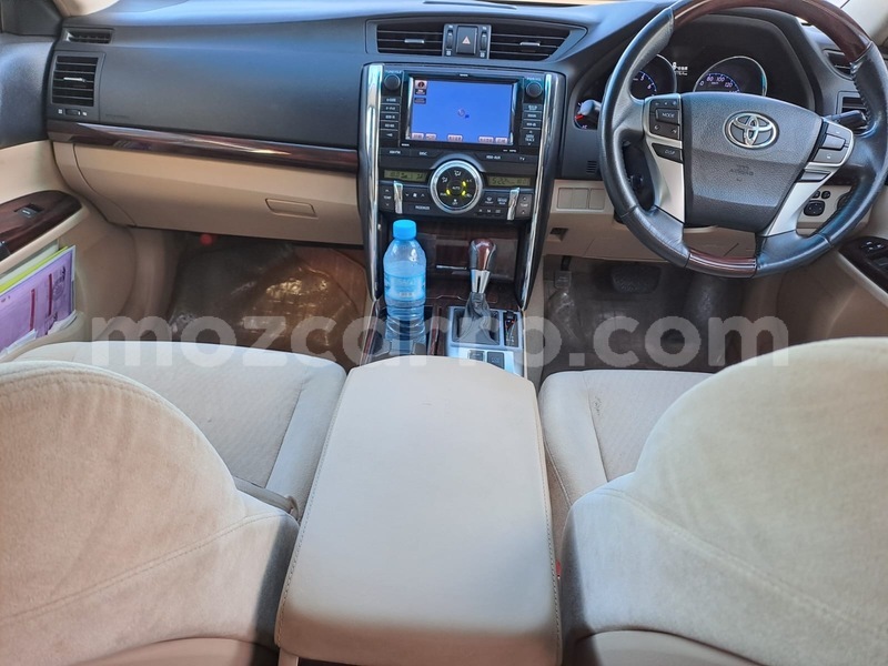 Big with watermark toyota mark x maputo maputo 42504