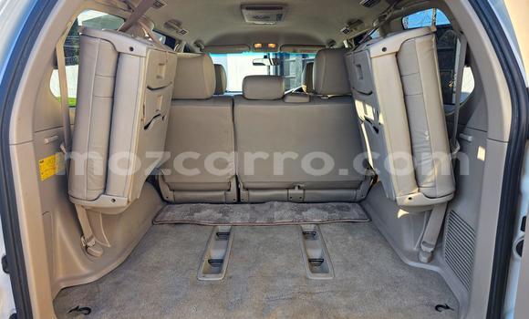 Nunua Ilio tumika Toyota Land Cruiser Prado Nyeupe Gari ndani ya Maputo nchini Maputo Nunua Ilio tumika Toyota Land Cruiser Prado Nyeupe Gari ndani ya Maputo nchini Maputo