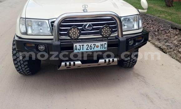 Comprar Usado Toyota Land Cruiser Prado Branco Carro em Maputo em Maputo