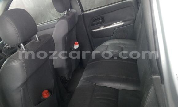 Comprar Usado Isuzu KB Prata Carro em Maputo em Maputo Comprar Usado Isuzu KB Prata Carro em Maputo em Maputo