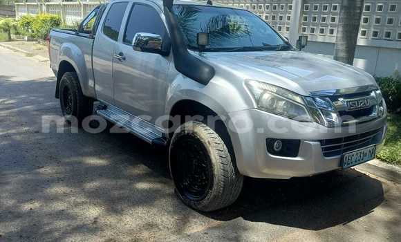 Comprar Usado Isuzu D-max Cab4 Prata Carro em Maputo em Maputo Comprar Usado Isuzu D-max Cab4 Prata Carro em Maputo em Maputo