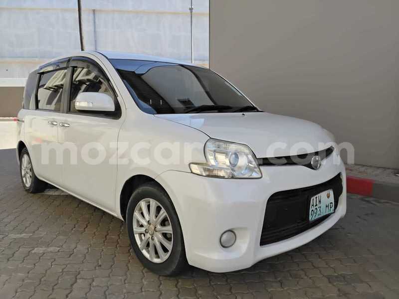 Big with watermark toyota sienta maputo maputo 42545