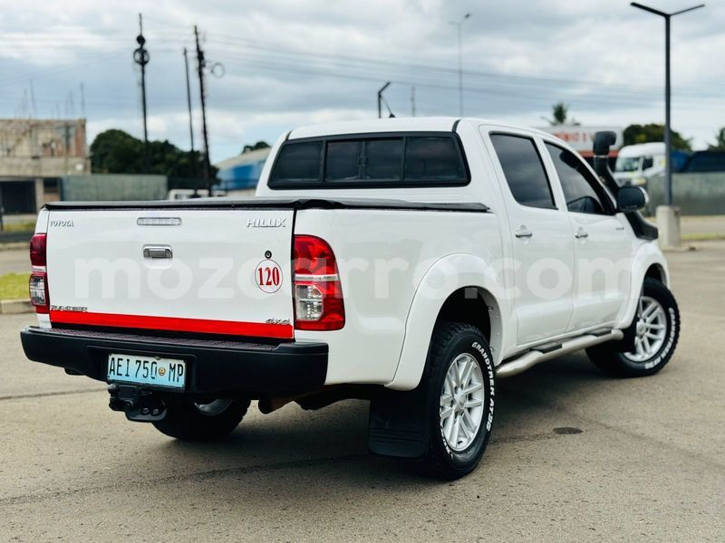 Big with watermark toyota hilux maputo maputo 42551