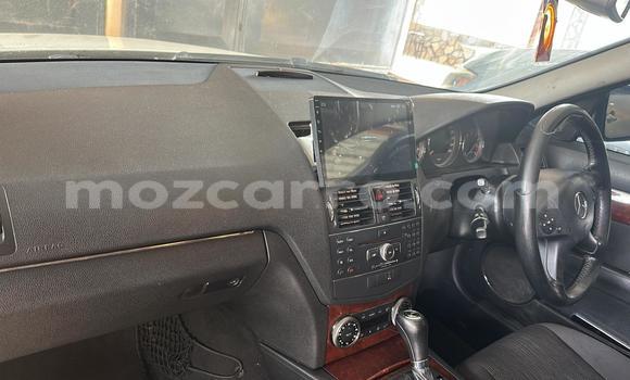 Tenga Tsaru Mercedes‒Benz C-Class Chena Mota in Maputo in Maputo Tenga Tsaru Mercedes‒Benz C-Class Chena Mota in Maputo in Maputo