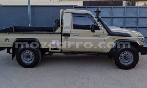 Buy Used Toyota Land Cruiser Other Car in Maputo in Maputo Buy Used Toyota Land Cruiser Other Car in Maputo in Maputo