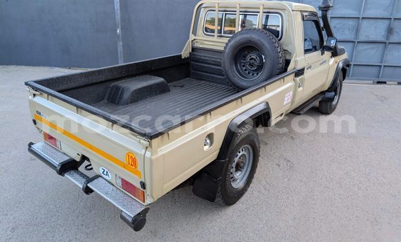 Buy Used Toyota Land Cruiser Other Car in Maputo in Maputo Buy Used Toyota Land Cruiser Other Car in Maputo in Maputo