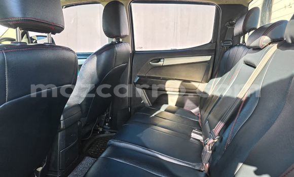 Comprar Usado Isuzu D-MAX Branco Carro em Maputo em Maputo Comprar Usado Isuzu D-MAX Branco Carro em Maputo em Maputo