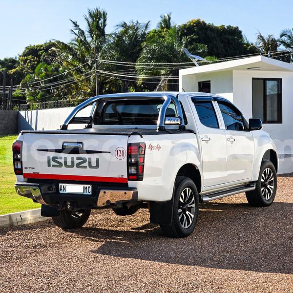 Big with watermark isuzu d max maputo maputo 42579