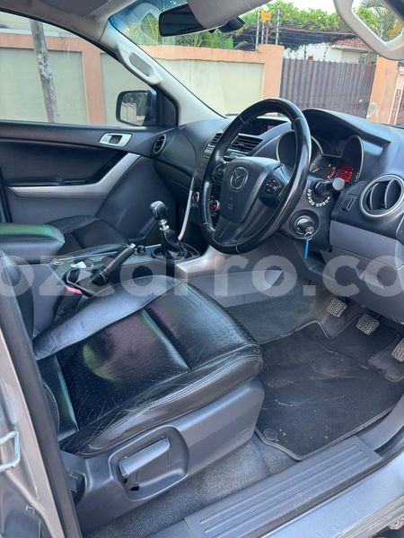 Big with watermark mazda bt 50 maputo maputo 42581