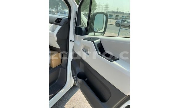 Comprar Importar Toyota Hiace Branco Carro em Import - Dubai em Cabo Delgado Comprar Importar Toyota Hiace Branco Carro em Import - Dubai em Cabo Delgado