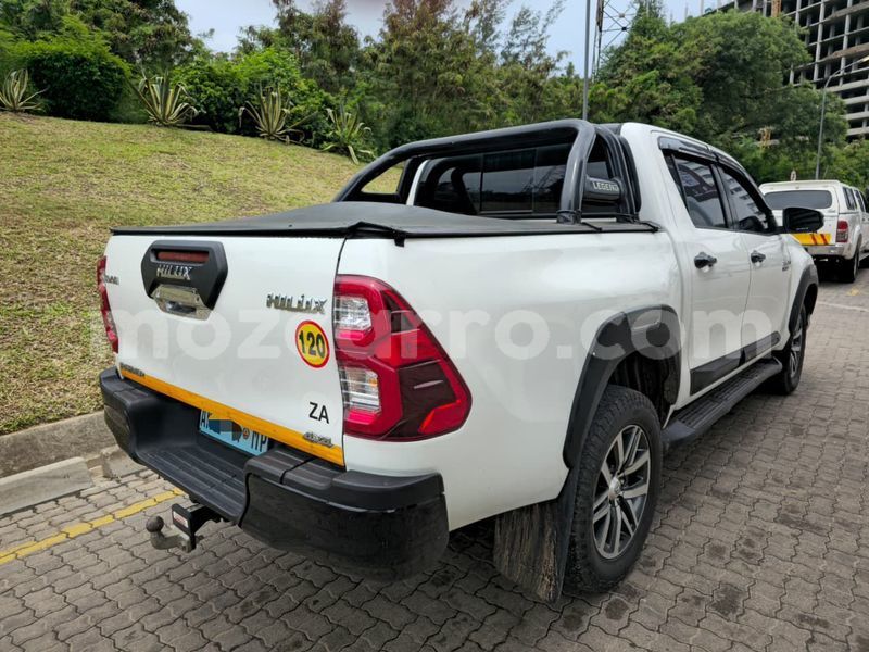 Big with watermark toyota hilux maputo maputo 42582