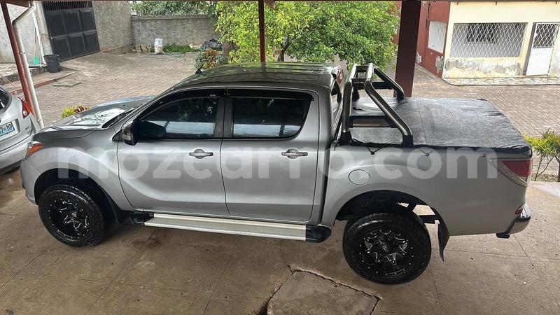 Big with watermark mazda bt 50 maputo maputo 42596
