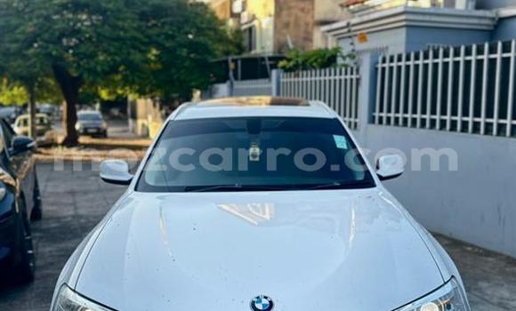 Comprar Usado BMW X3 Branco Carro em Maputo em Maputo