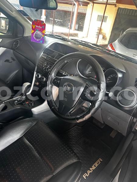Big with watermark mazda bt 50 maputo maputo 42626
