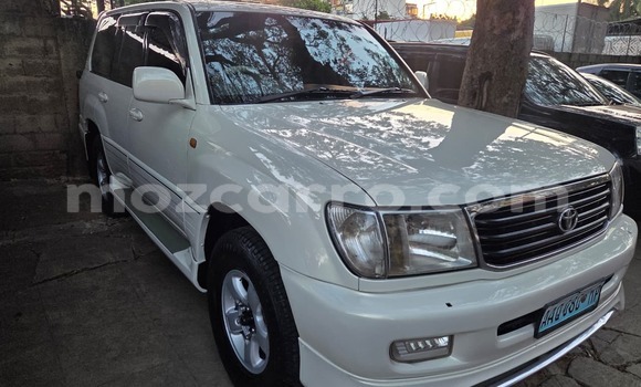 Comprar Usado Toyota Land Cruiser Prado Branco Carro em Maputo em Maputo