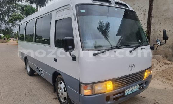 Comprar Usado Toyota Coaster De outros Carro em Maputo em Maputo