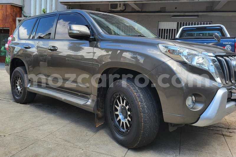 Big with watermark toyota land cruiser prado maputo maputo 42641