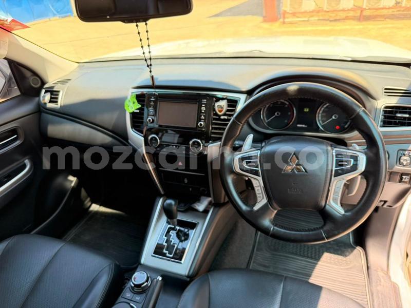 Big with watermark mitsubishi triton maputo maputo 42652