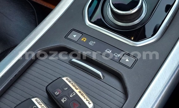 Comprar Usado Range Rover Range Rover Vermelho Carro em Maputo em Maputo Comprar Usado Range Rover Range Rover Vermelho Carro em Maputo em Maputo