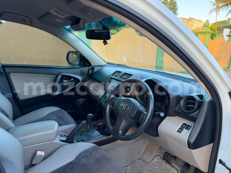 Big with watermark toyota vanguard maputo maputo 42659