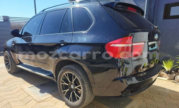 Comprar Usado BMW X5 Preto Carro em Maputo em Maputo