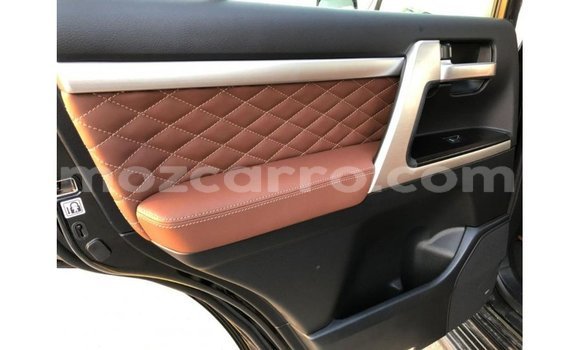 Comprar Importar Toyota Land Cruiser Preto Carro em Import - Dubai em Cabo Delgado Comprar Importar Toyota Land Cruiser Preto Carro em Import - Dubai em Cabo Delgado