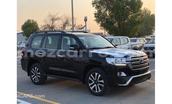 Comprar Importar Toyota Land Cruiser Preto Carro em Import - Dubai em Cabo Delgado Comprar Importar Toyota Land Cruiser Preto Carro em Import - Dubai em Cabo Delgado