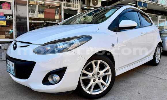 Buy Used Mazda Demio White Car in Maputo in Maputo Buy Used Mazda Demio White Car in Maputo in Maputo