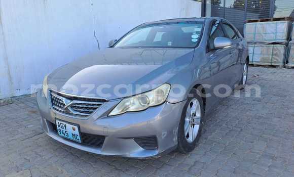 Comprar Usado Toyota Mark X Prata Carro em Maputo em Maputo