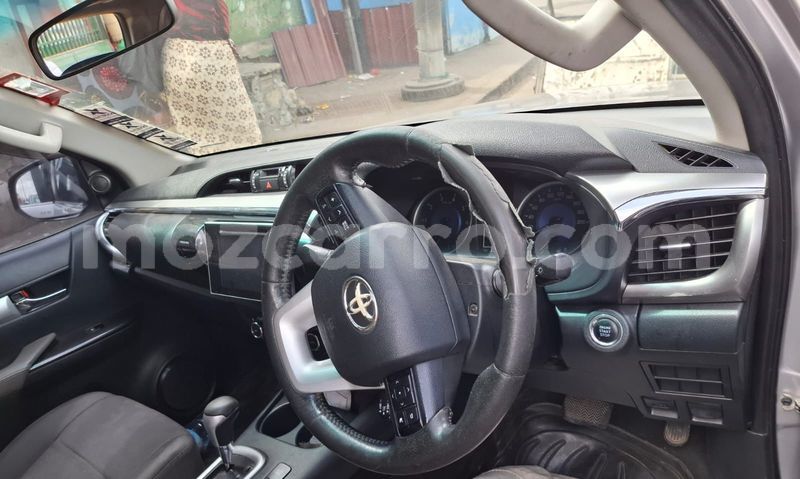 Big with watermark toyota hilux maputo maputo 42696