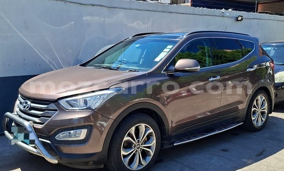 Buy Used Hyundai Santa Fe Other Car in Maputo in Maputo Buy Used Hyundai Santa Fe Other Car in Maputo in Maputo