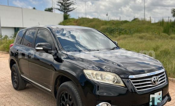 Comprar Usado Toyota Vanguard Preto Carro em Maputo em Maputo